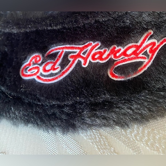 Ed Hardy Faux Black Fur Print Bucket Hat - Picture 2 of 5